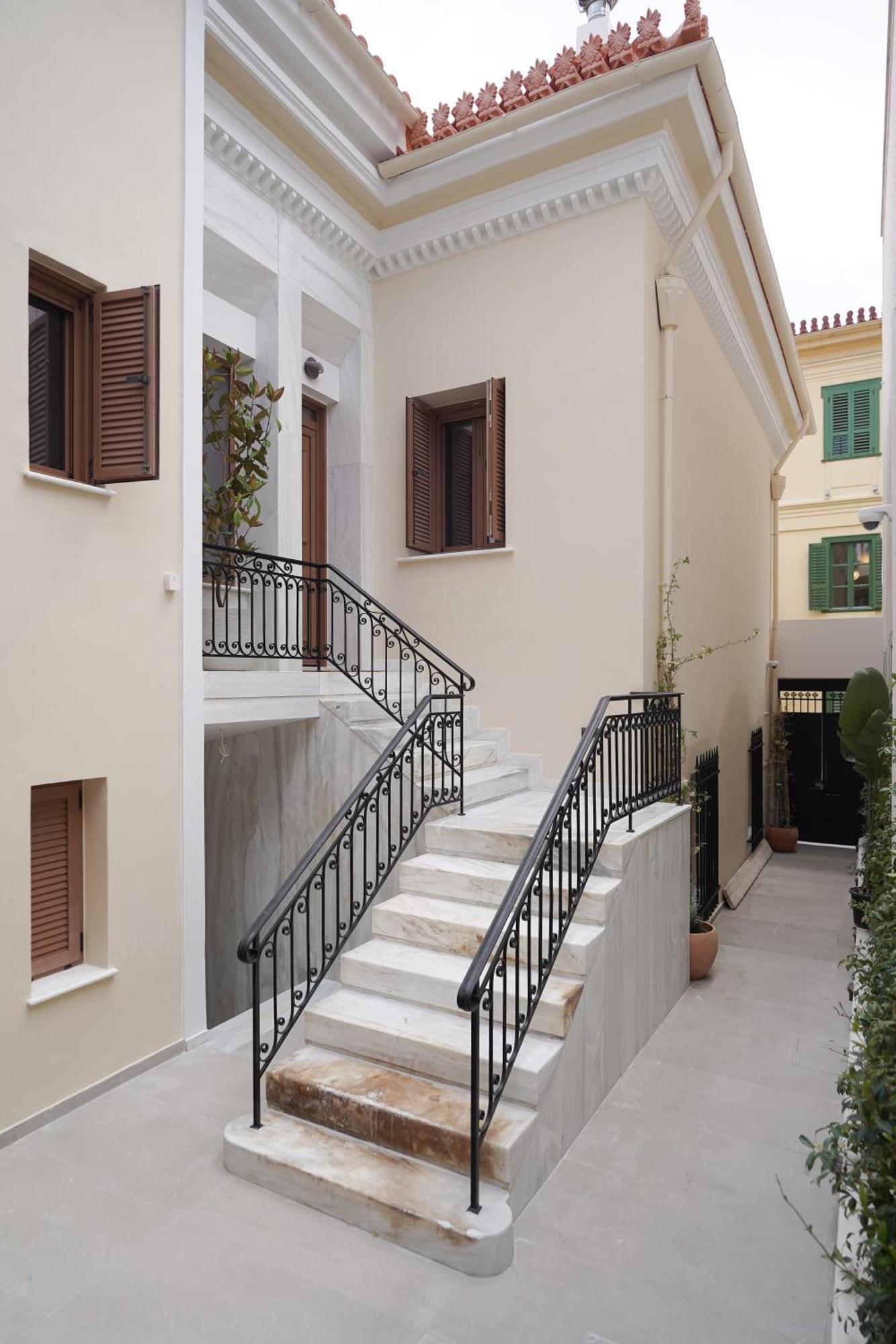 Plaka House - Boutique Apartments Athens Exterior photo